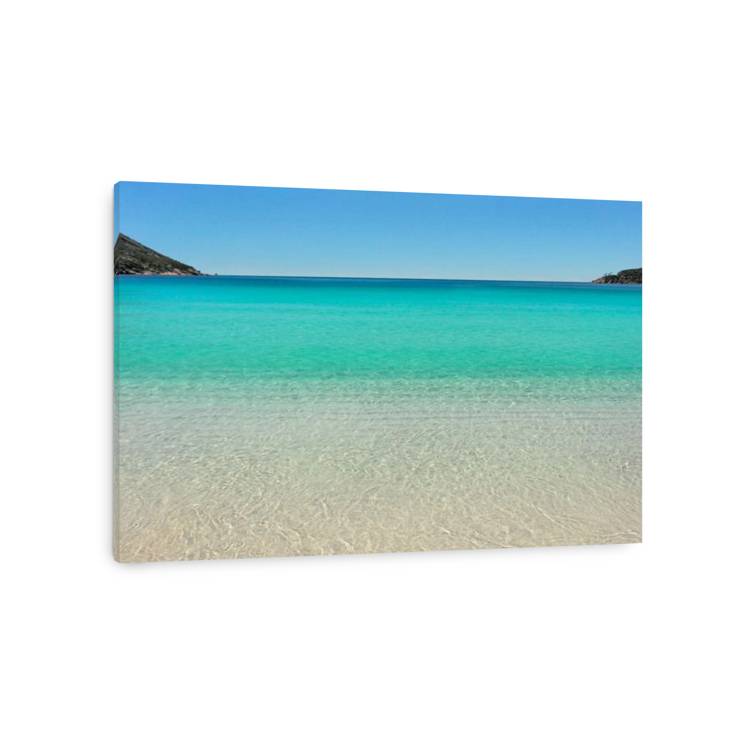 Shallow cove Wineglass Bay Freycinet Peninsula Tasmania