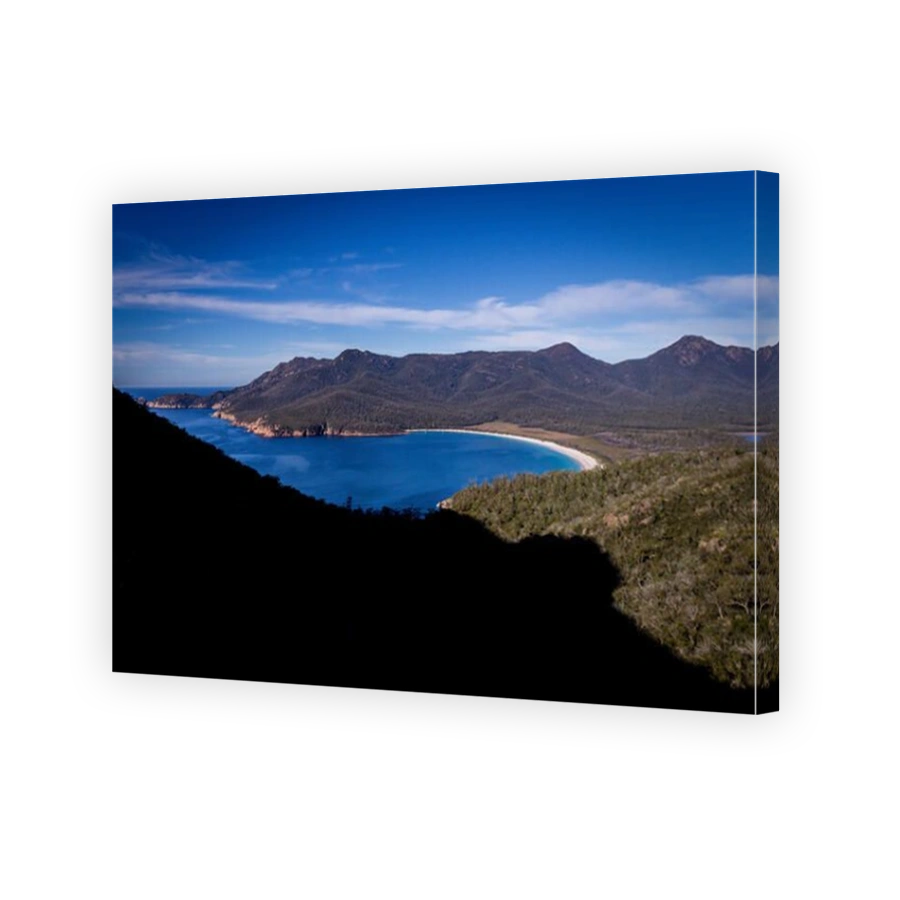 Wineglass Bay Lookout: Beautiful Beach on East Coast of Tasmania