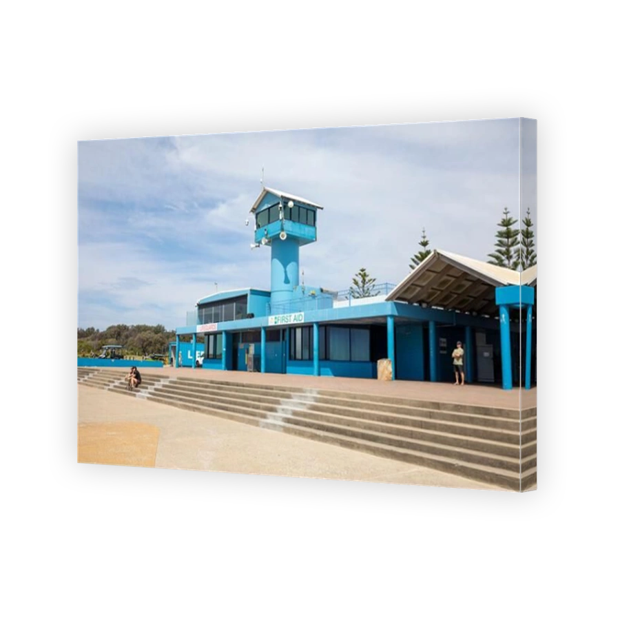 Maroubra Beach Pavilion building on the seafront promenade,Eastern suburbs Sydney,NSW,Australia