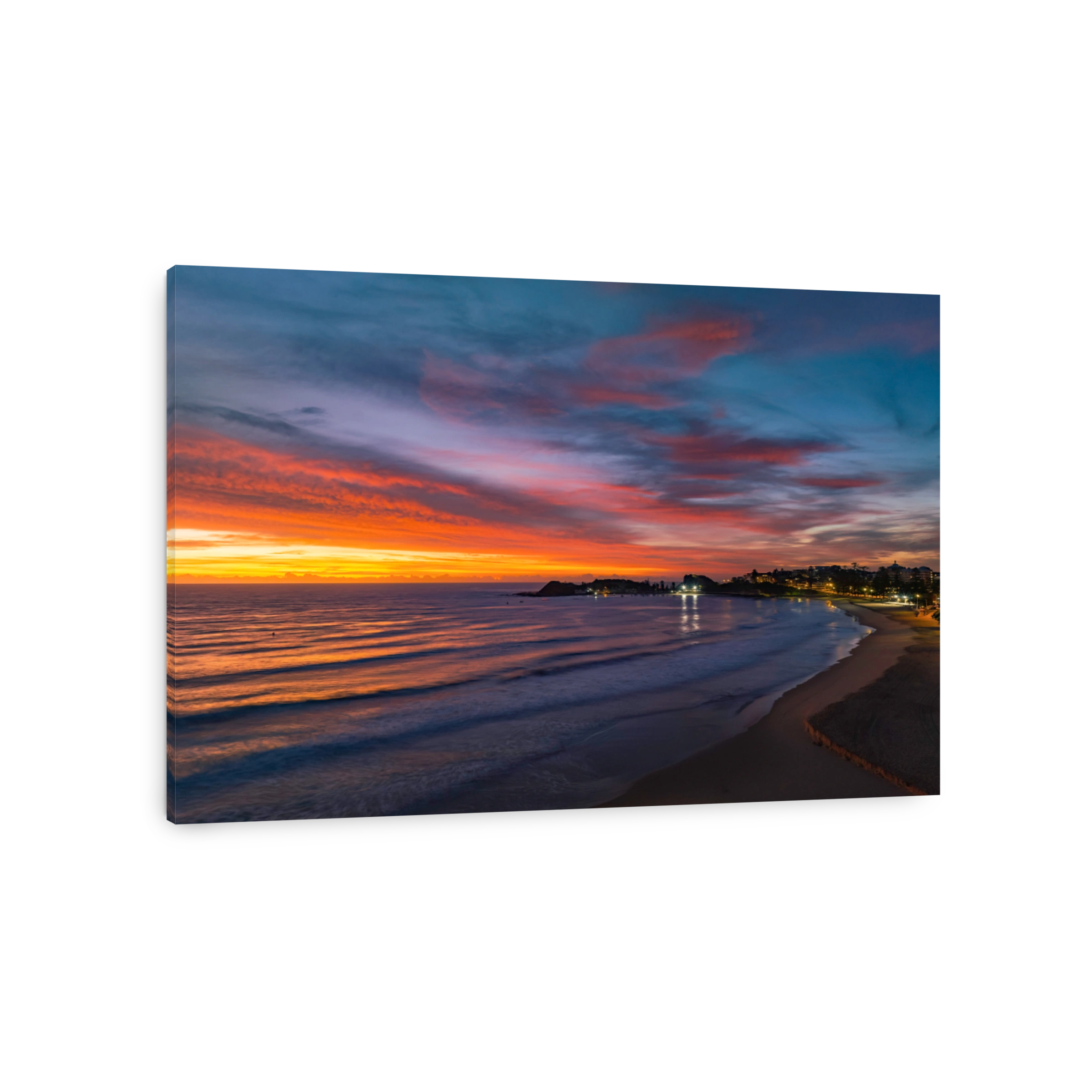 Sensational high cloud sunrise at the seaside