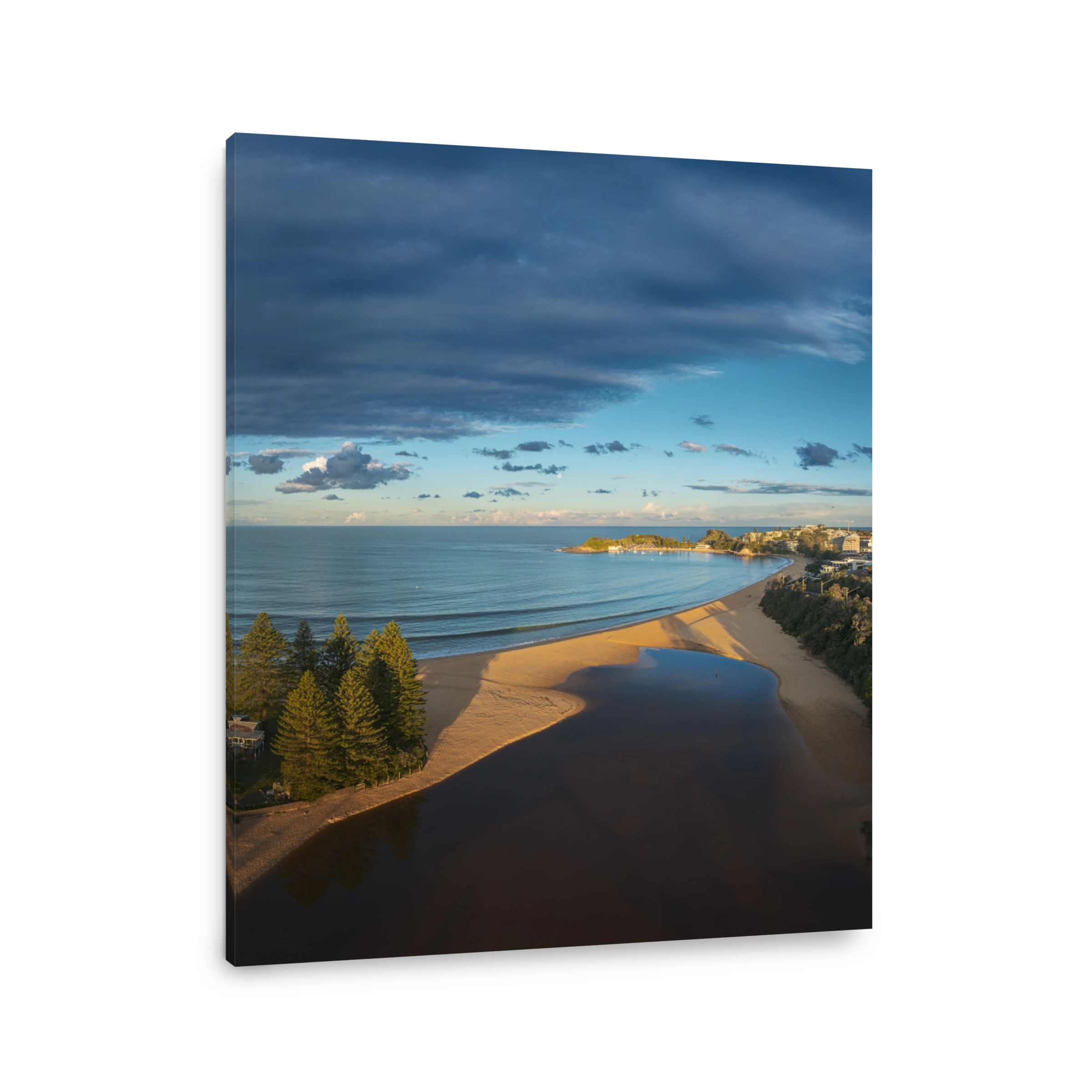 Terrigal Lagoon Beach Sunset Golden Hour