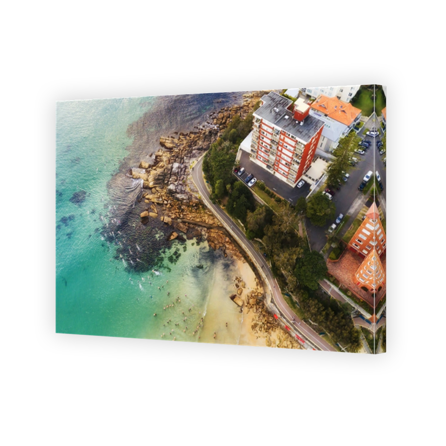D Manly Beach swimmers House Vert