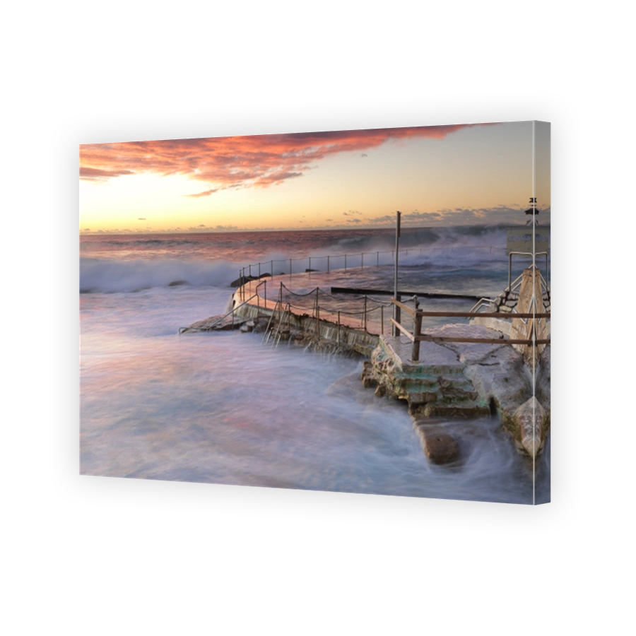 Large swell att Bronte Beach