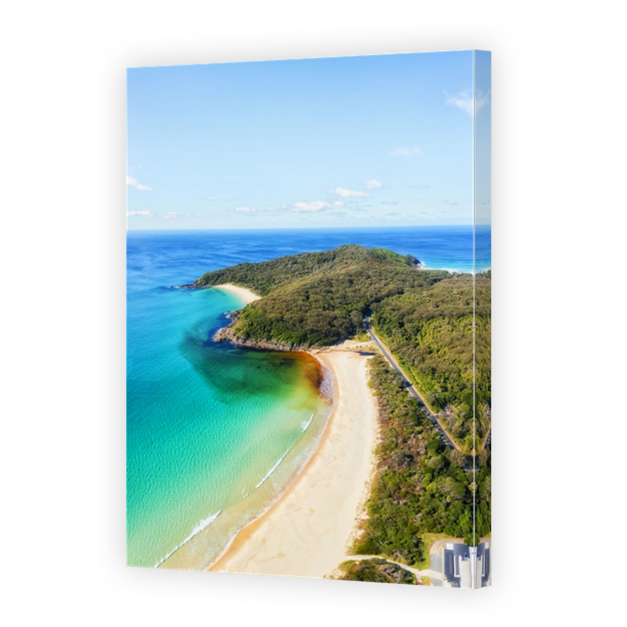 D Eliz bay beach 2 sky vert pan