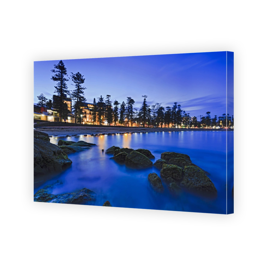 Sea Manly blue set beachfront