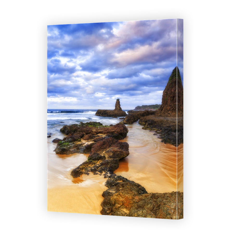Dramatic Seascape at Kiama Cathedral Rocks
