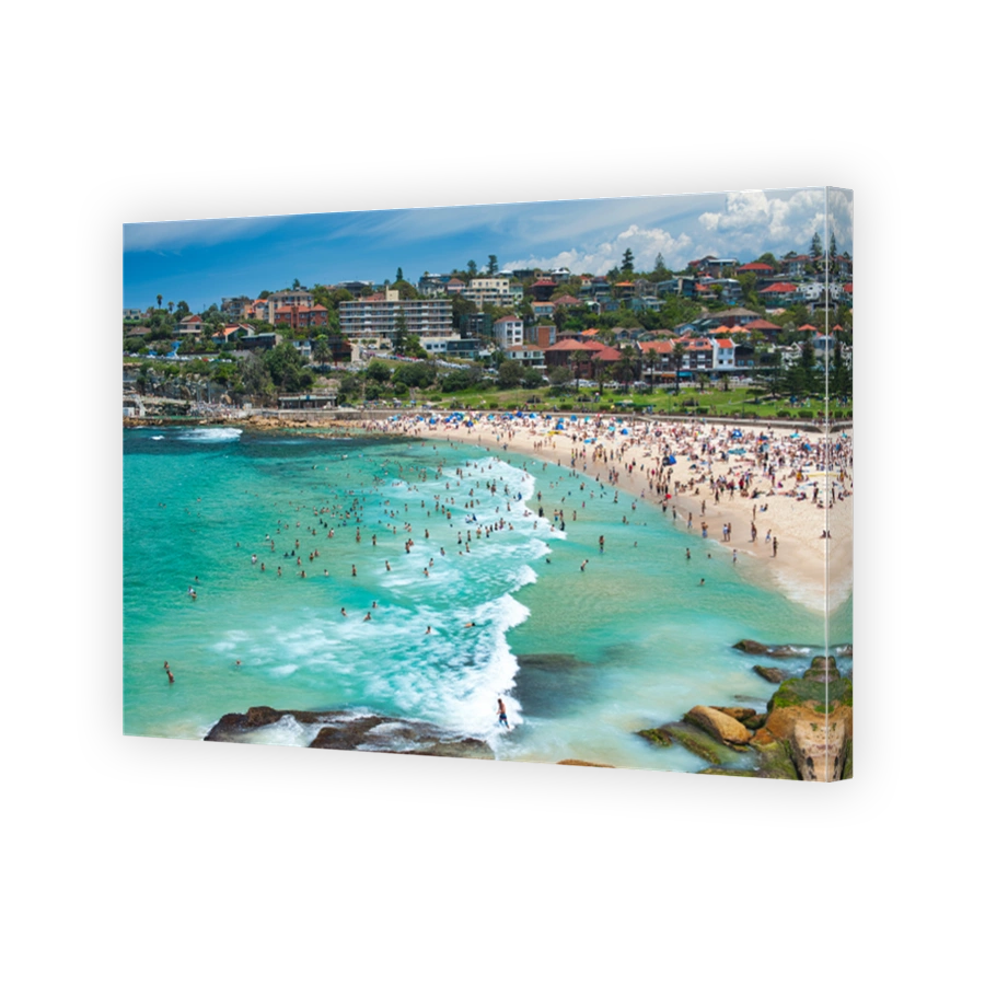 Vibrant Bronte Beach Scene in Sydney