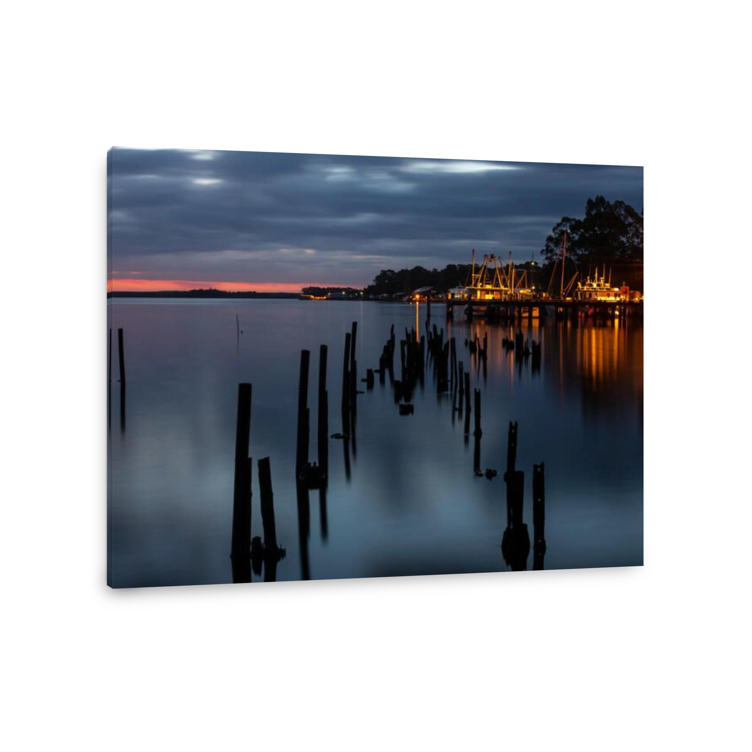 Sunset over Macquarie Harbour, Srahan, Tasmania