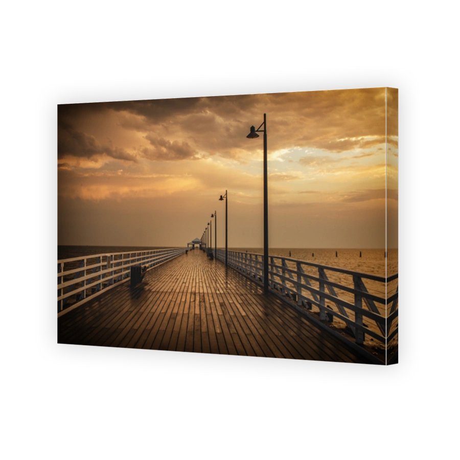 Scene of the Shorncliffe Pier in Brisbane and the beautiful clouds before the sunrise