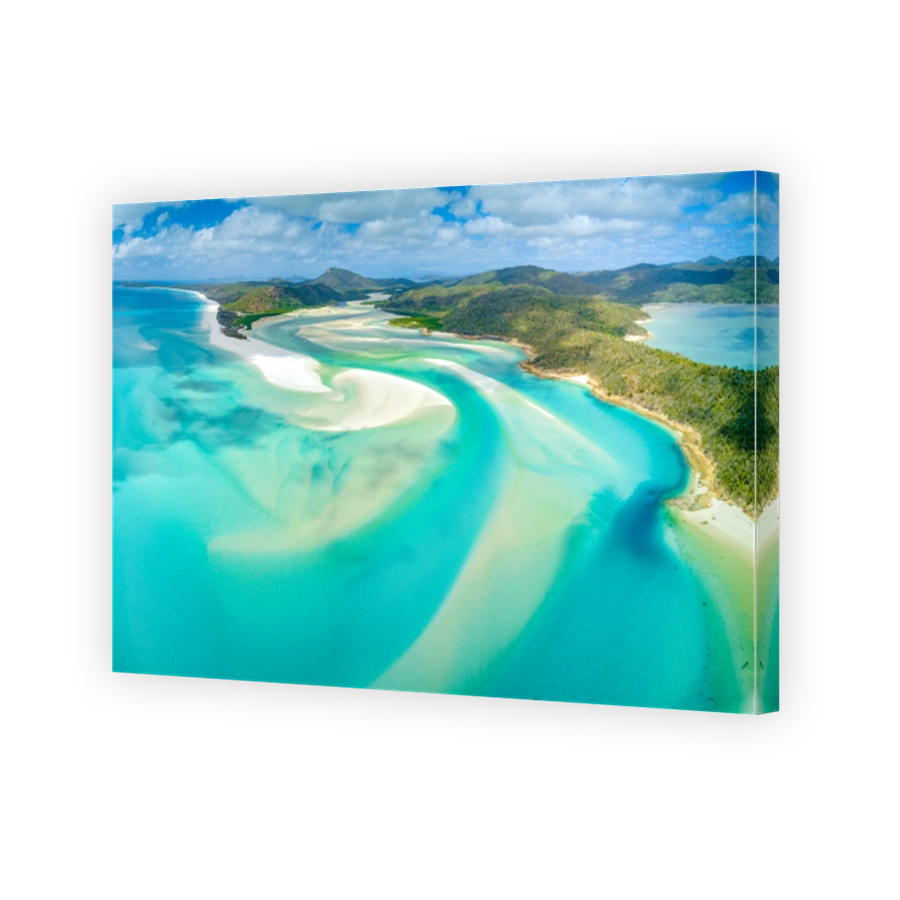 Hill Inlet at Whitehaven Beach on Whitesunday Island, Queensland, Australia