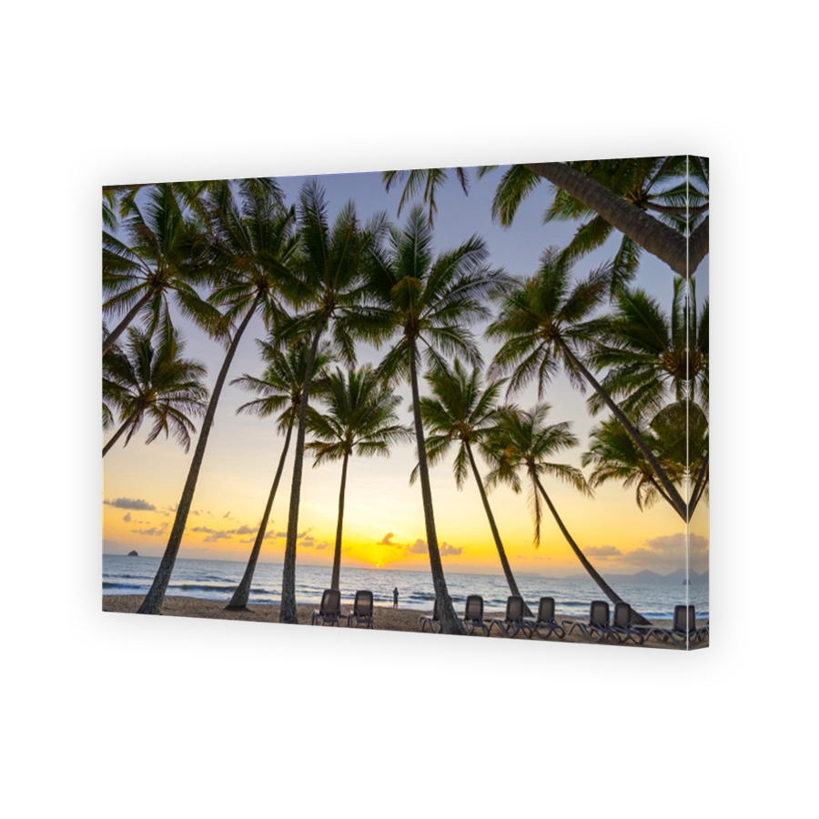 Palm Cove sunrise in Carins, Queensland, Australia