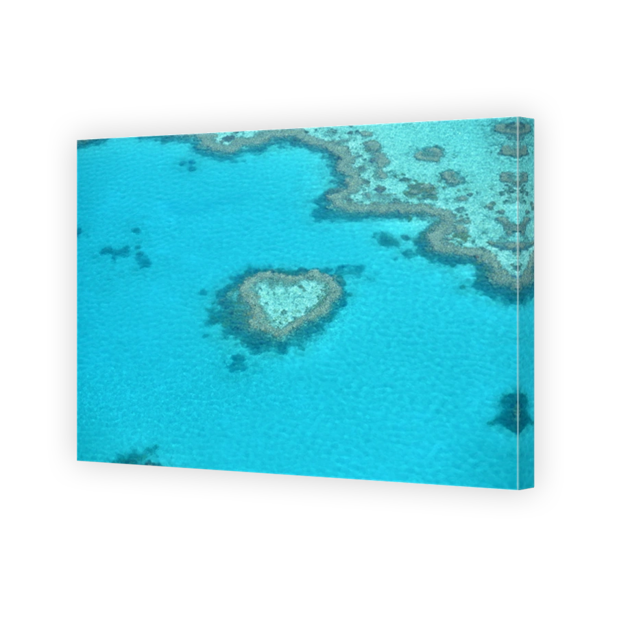Heart Reef, Great Barrier Reef - true to life colour without saturation or increased contrast