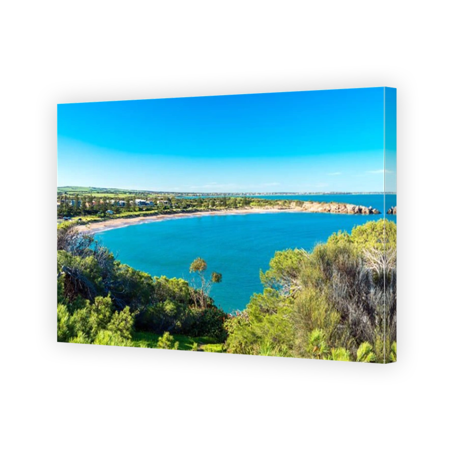 Dramatic view at Horseshoe Bay in Port Elliot, South Australia