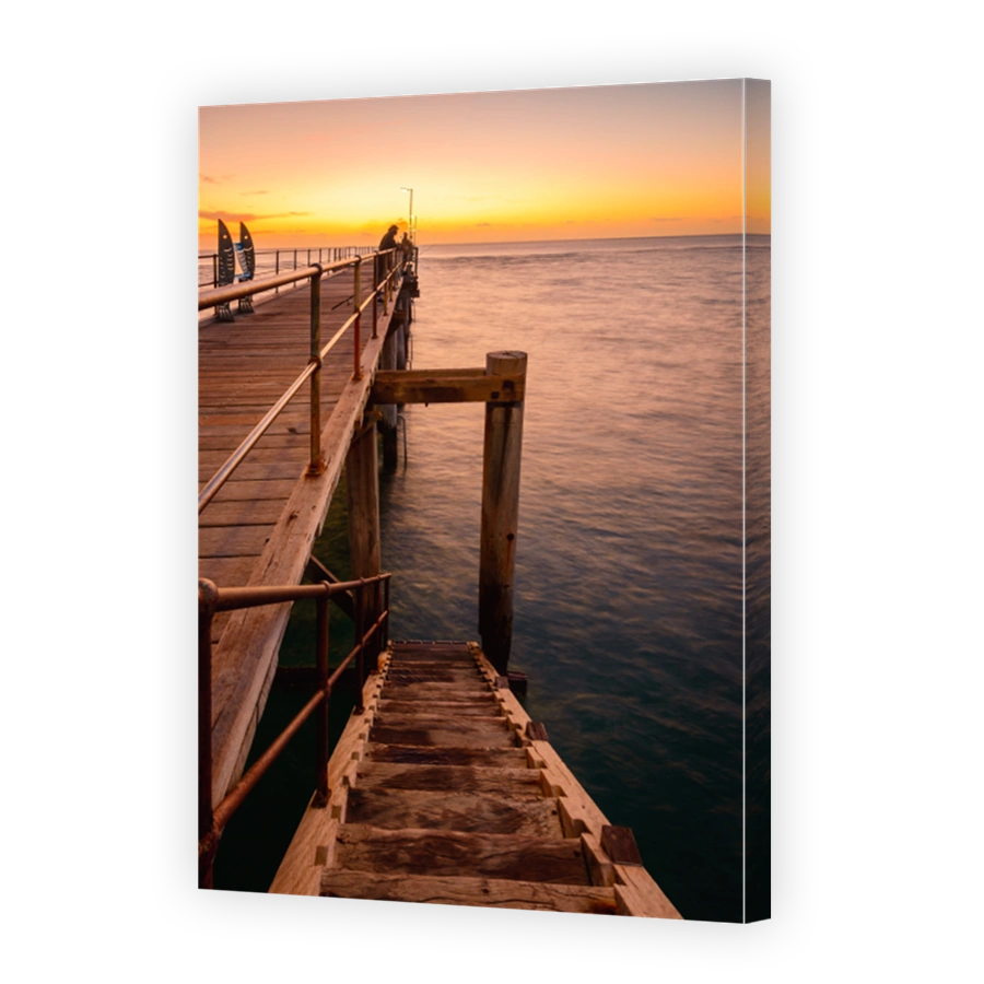 People fishing off Port Noarlunga jetty