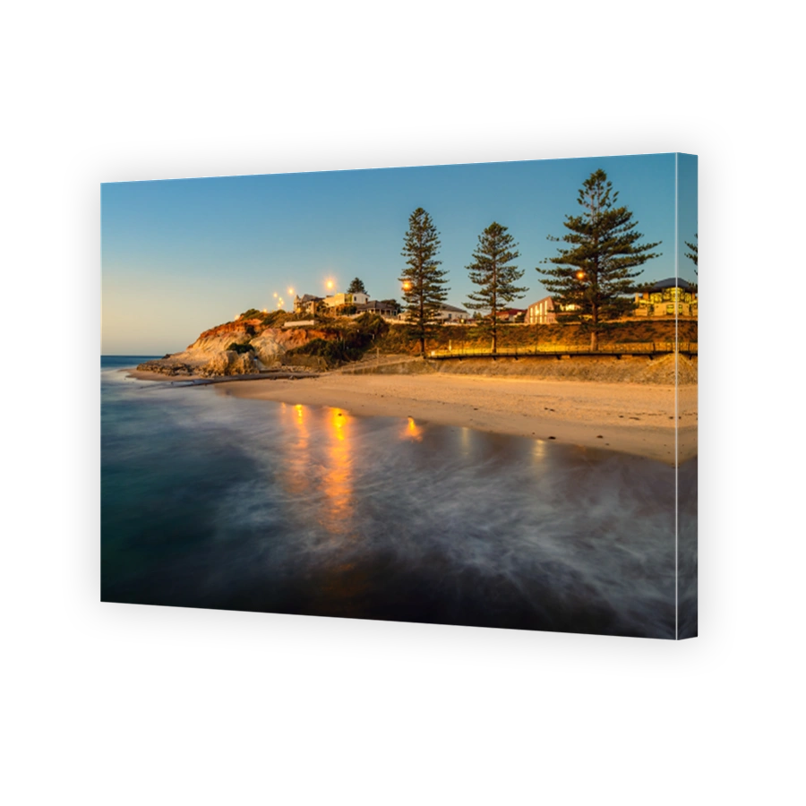 Port Noarlunga coastline at dusk