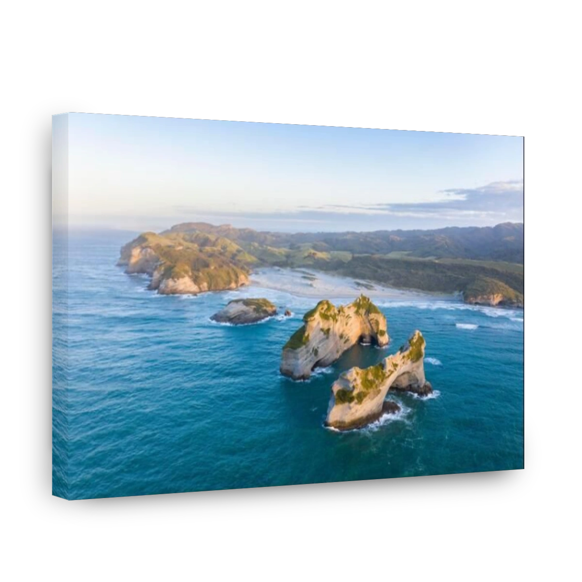 Rock island on Wharariki beach, Wharariki Beach, Golden Bay, Southland, New Zealand