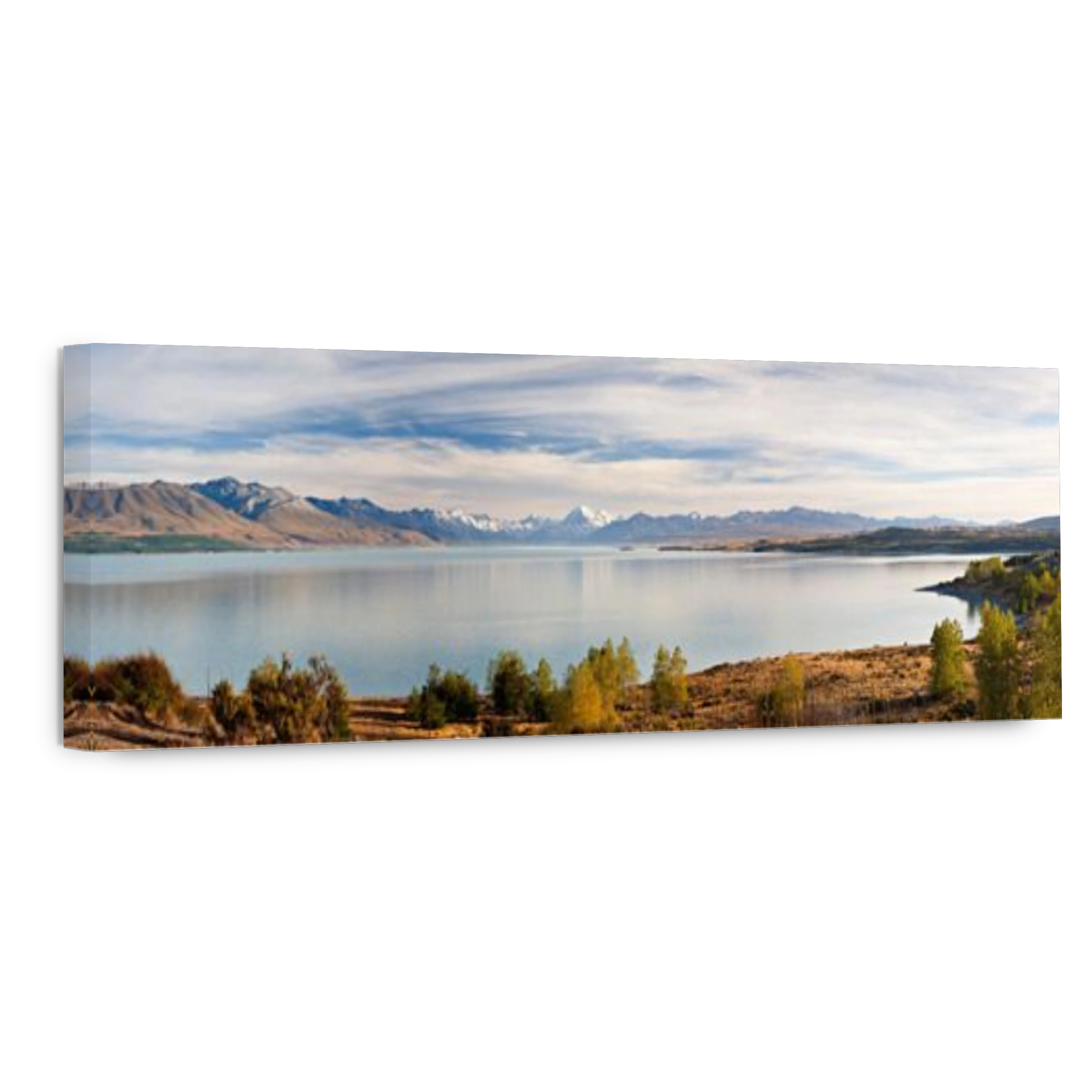 Panorama of Lake Pukaki and Aoraki / Mount Cook, Canterbury, New Zealand, in autumn.