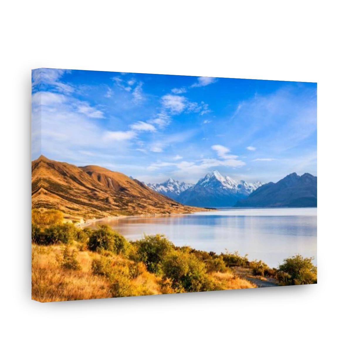 Mount Cook, New Zealand's highest mountain, and Lake Pukaki.
