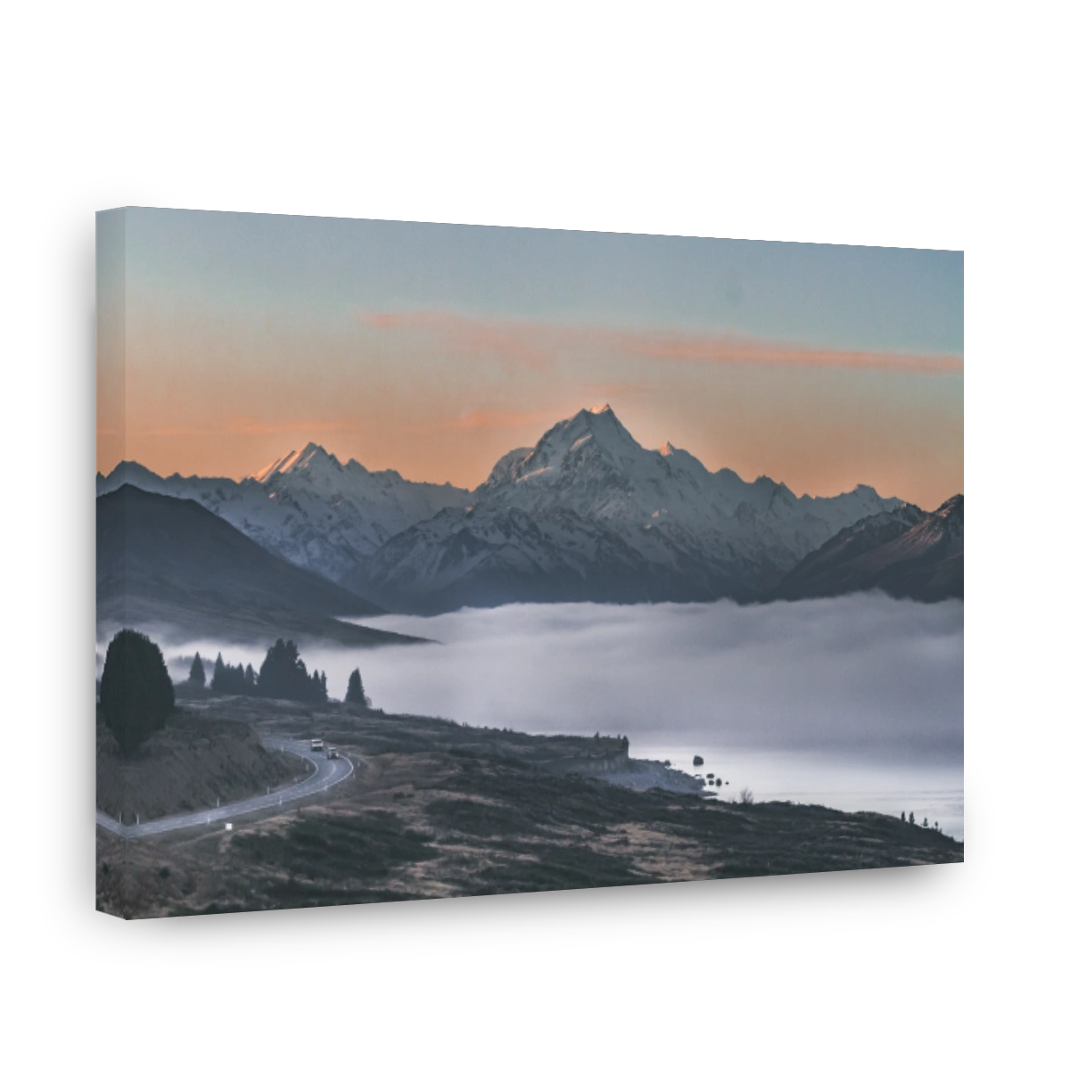 Serene Lake Pukaki and Southern Alps Landscape