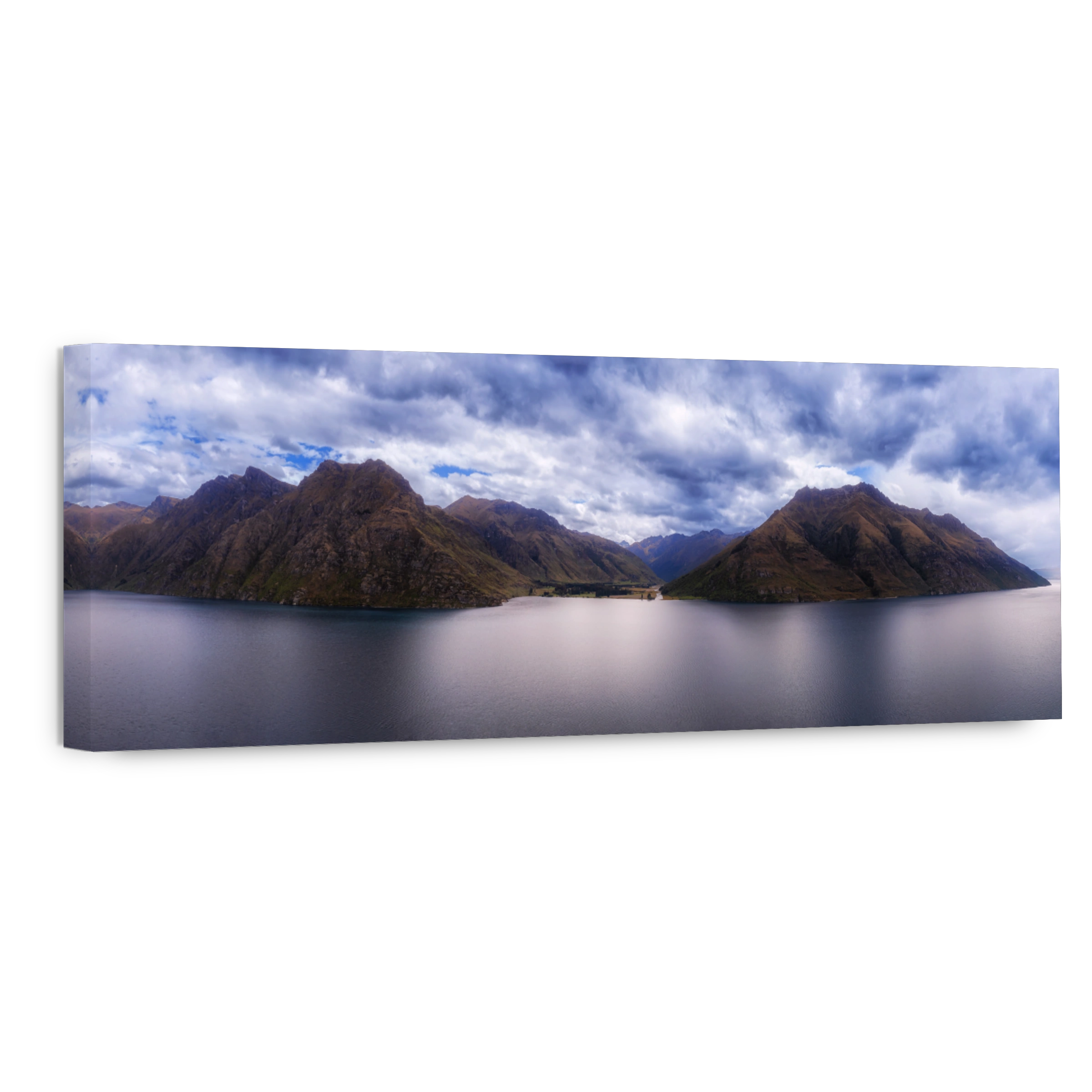 Serene Lake Wakatipu Landscape Photography