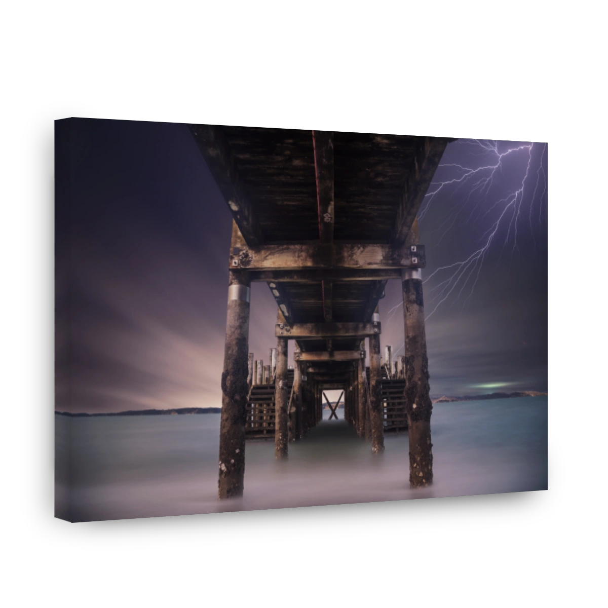 Dramatic lightning strikes over Maraetai Bay pier