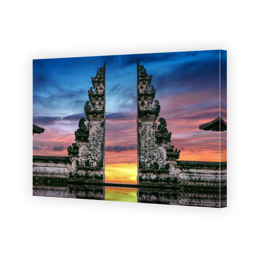 Temple gates at Lempuyang Luhur temple in Bali, Indonesia.