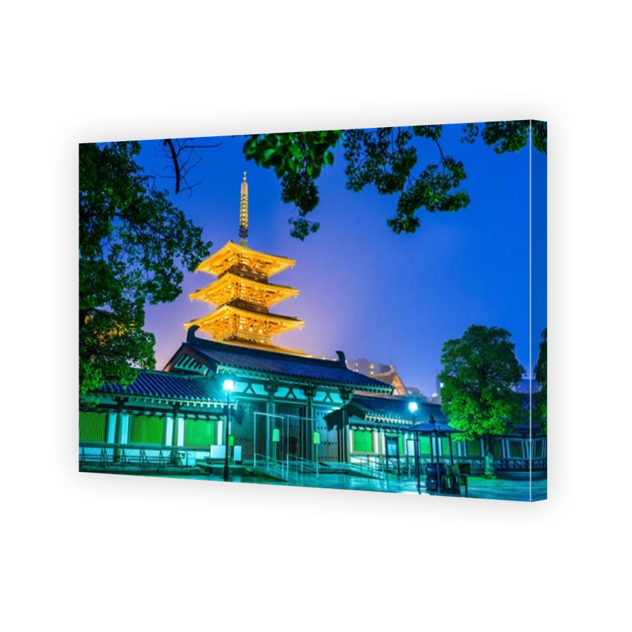 Shitennoji Temple in Osaka, Japan.
