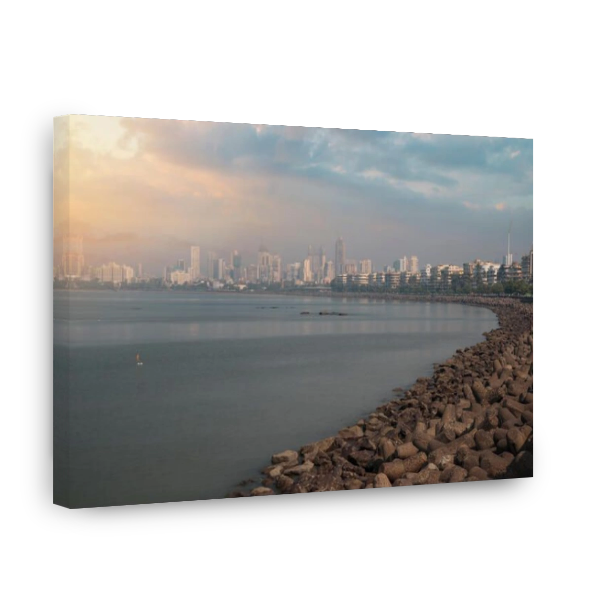Marine Drive - quay Mumbai (Bombay). It has a crescent shape. India