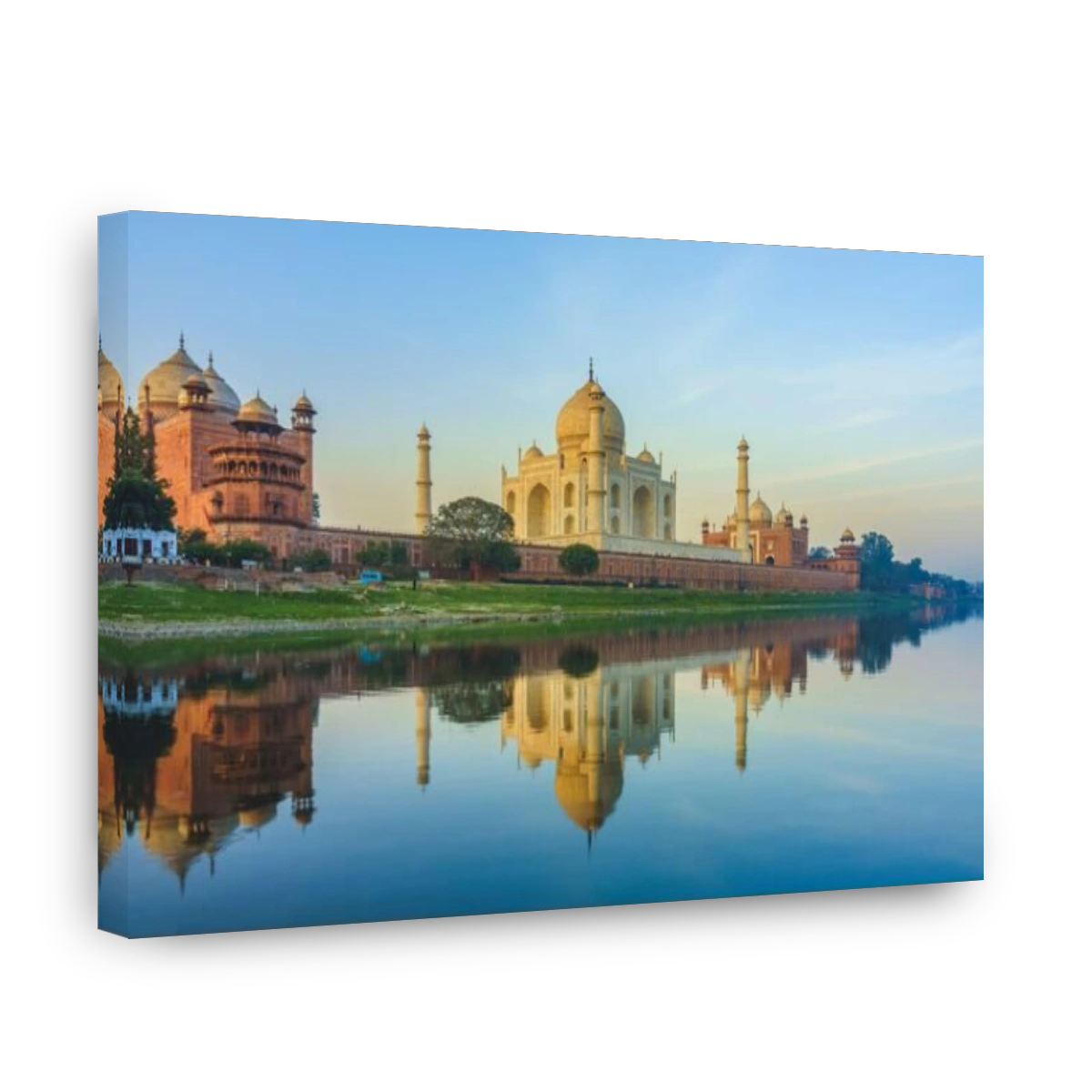 Unesco world heritage site, Taj Mahal by Yamuna river in agra, india