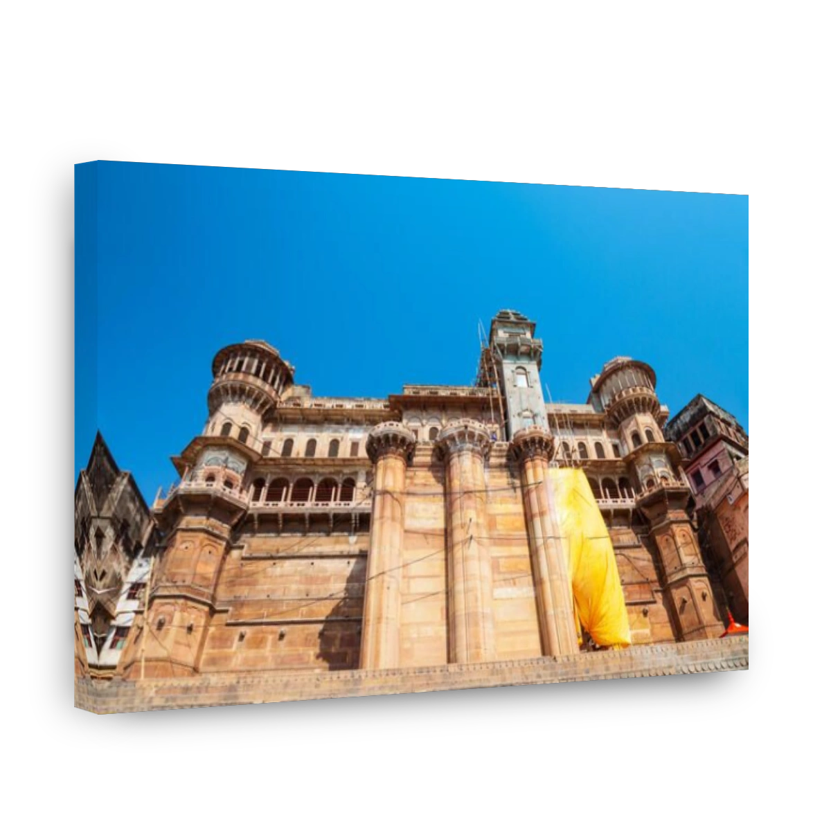 Ganges river ghat is located in Varanasi city, Uttar Pradesh state, North India