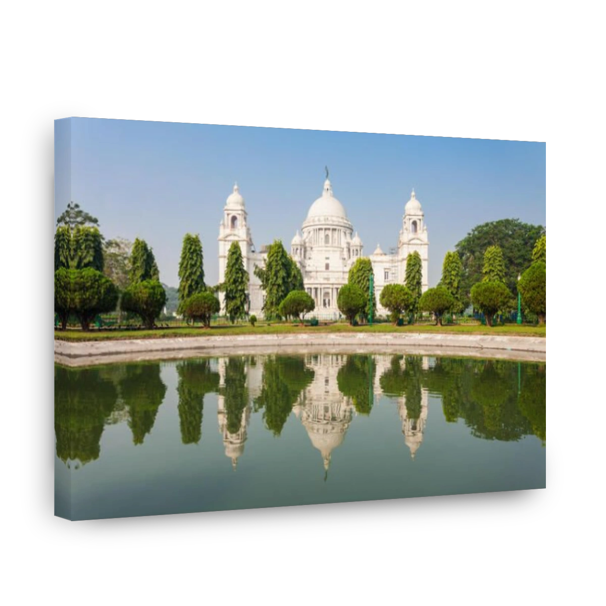 The Victoria Memorial is a british building, located in Kolkata, West Bengal in India