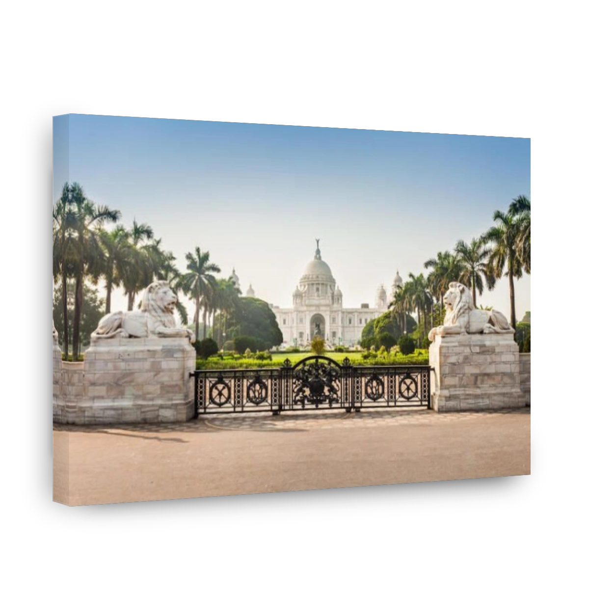 Victoria Memorial Building in Kolkata, West Bengal, India