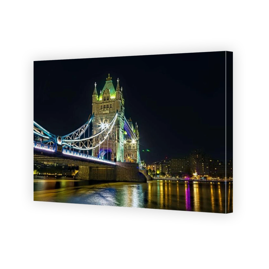 Tower Bridge, London. An iconic London landmark and one of Britain's best loved historic sites