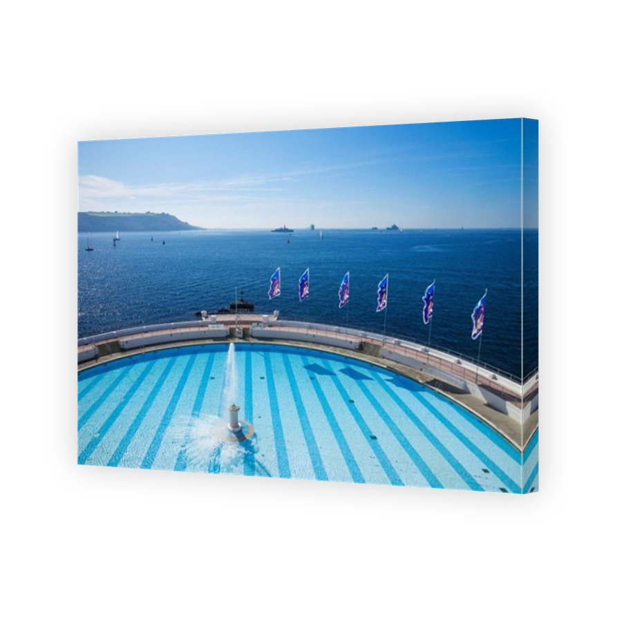 England, Devon, Plymouth, Plymouth Hoe, The Tinside Lido
