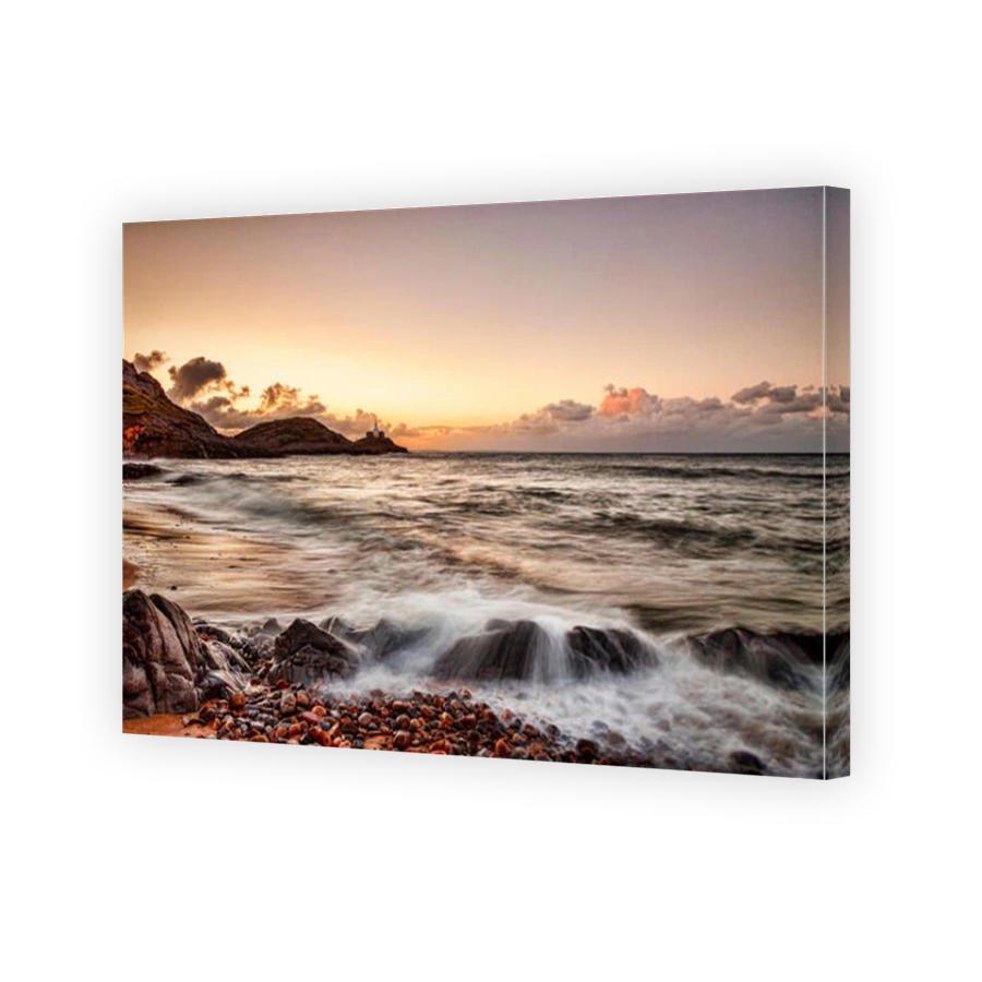 Dawn at Bracelet Bay on the Gower Peninsula, Soth Wales, UK.