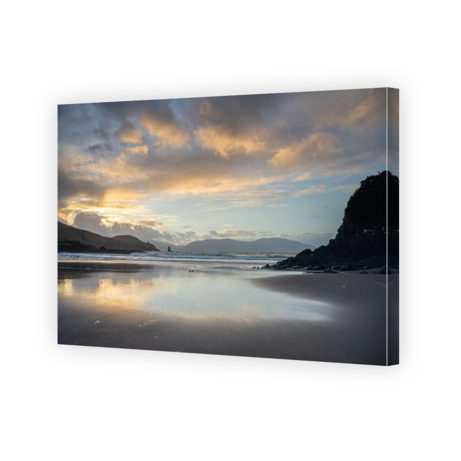 Doonshean Bay at sunrise, Dingle Peninsula, County Kerry, Munster, Republic of Ireland, Europe