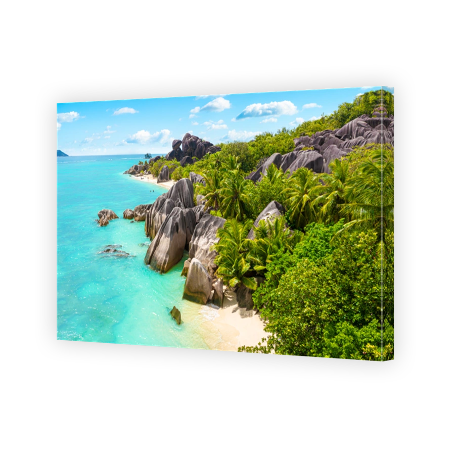 Anse Source D'Argent - the most beautiful beach of Seychelles. La Digue Island, Seychelles