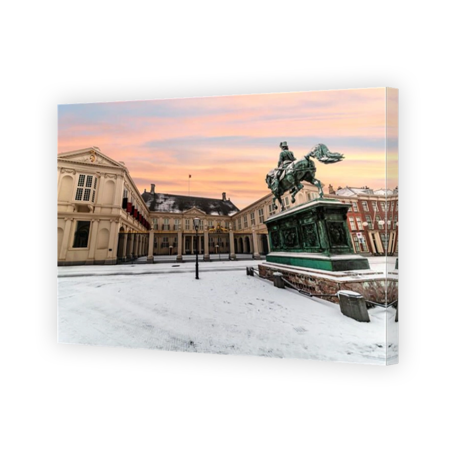 One of the official working place for the Dutch King, Willem-Alexander of Orange in The Hague with the statue Willem van Oranje, the leader of the rev