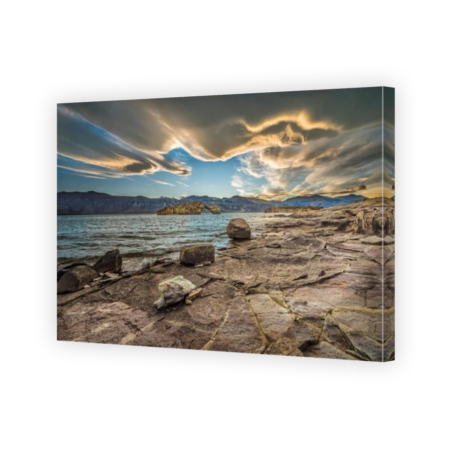 South America,Argentina,Santa Cruz,Patagonia,Lago Posadas,sunset,at Lago Posadas