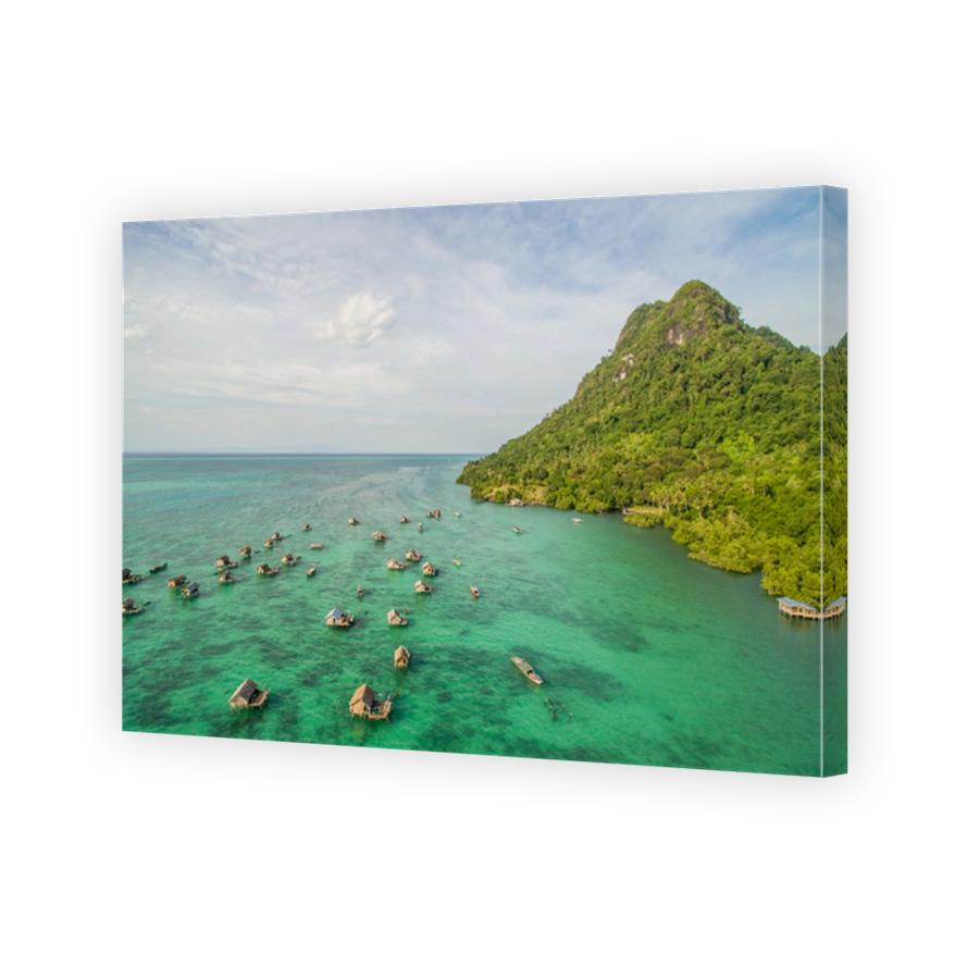 Beautiful aerial view borneo sea gypsy water village