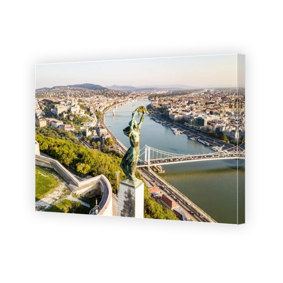 Liberty Statue Szabadság szobor, Citadella, Budapest, Hungary