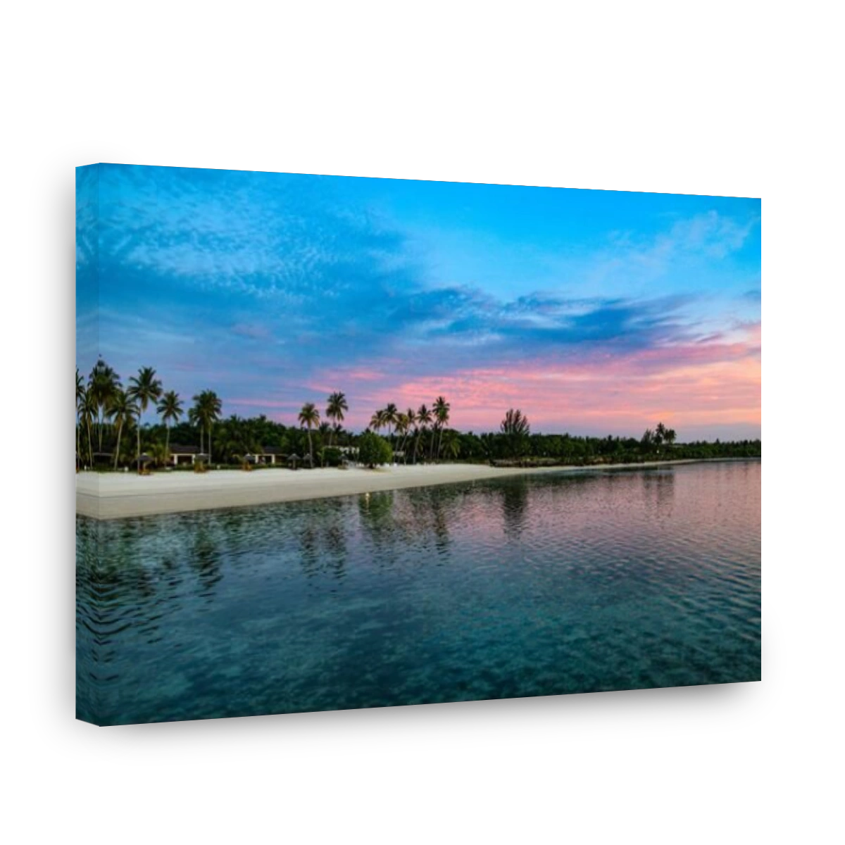 Stunning sunset from the pristine beach over the Indian Ocean at Cenizaro's The Residence, Zanzibar, Tanzania, Africa
