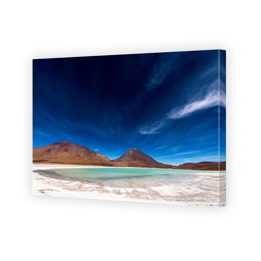 Laguna Verde (Green Lagoon) at the foot of Volcano Licancabur Bolivia South America