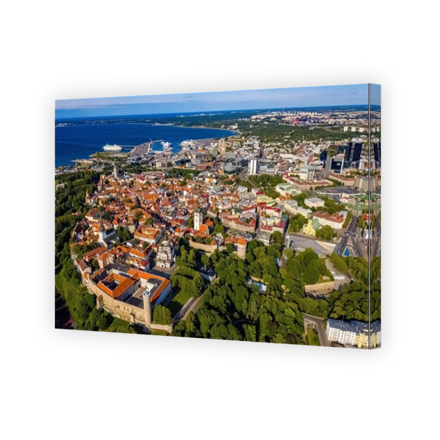 Tallinn in Estland aus der Luft | Aerial View of Tallinn in Estonia