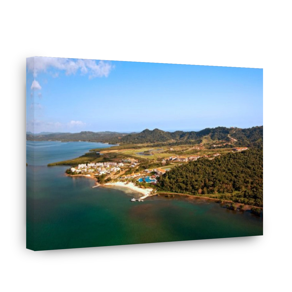 Pristine Bay Resort and Black Pearl Golf course on the island of Roatan, Honduras