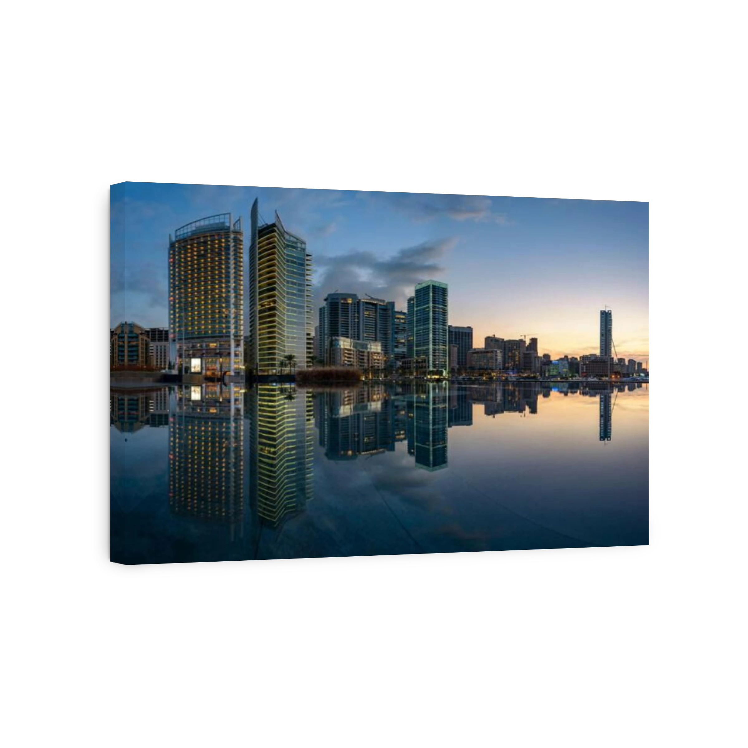 LEBANON, BEIRUT, MARFAA, ZAITUNAY BAY AT NIGHT