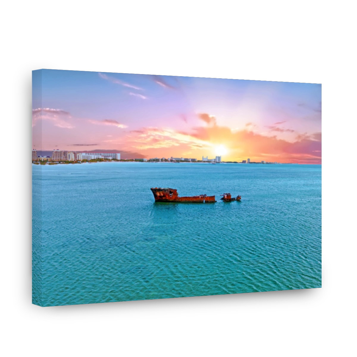 Ship wreck at the coast from Aruba island in the Caribbean Sea