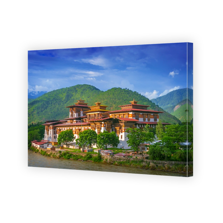Punakha Dzong Monastery, one of the largest monestary in Asia, Punakha, Bhutan
