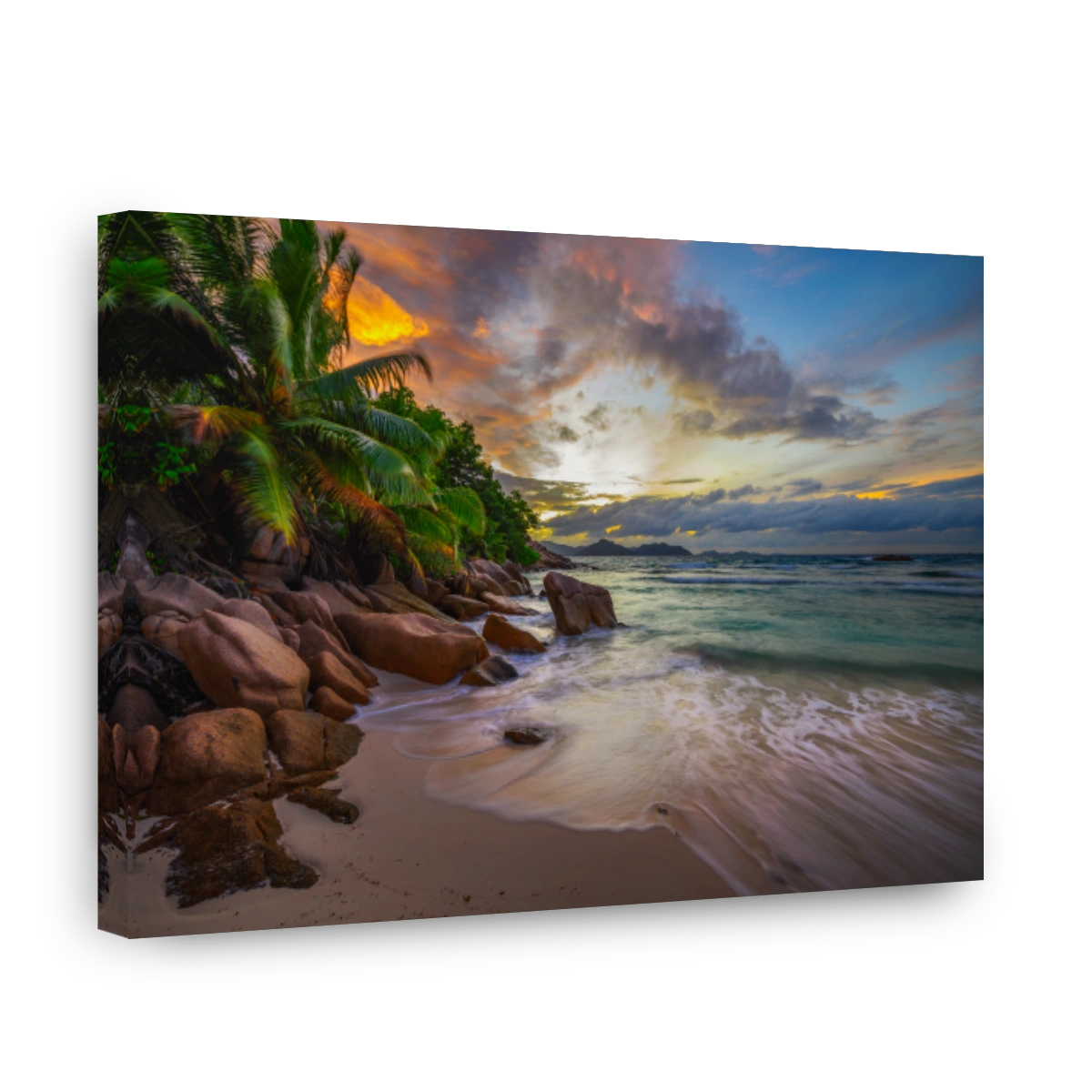Colorful sunset over Anse Severe Beach at the La Digue Island, Seychelles