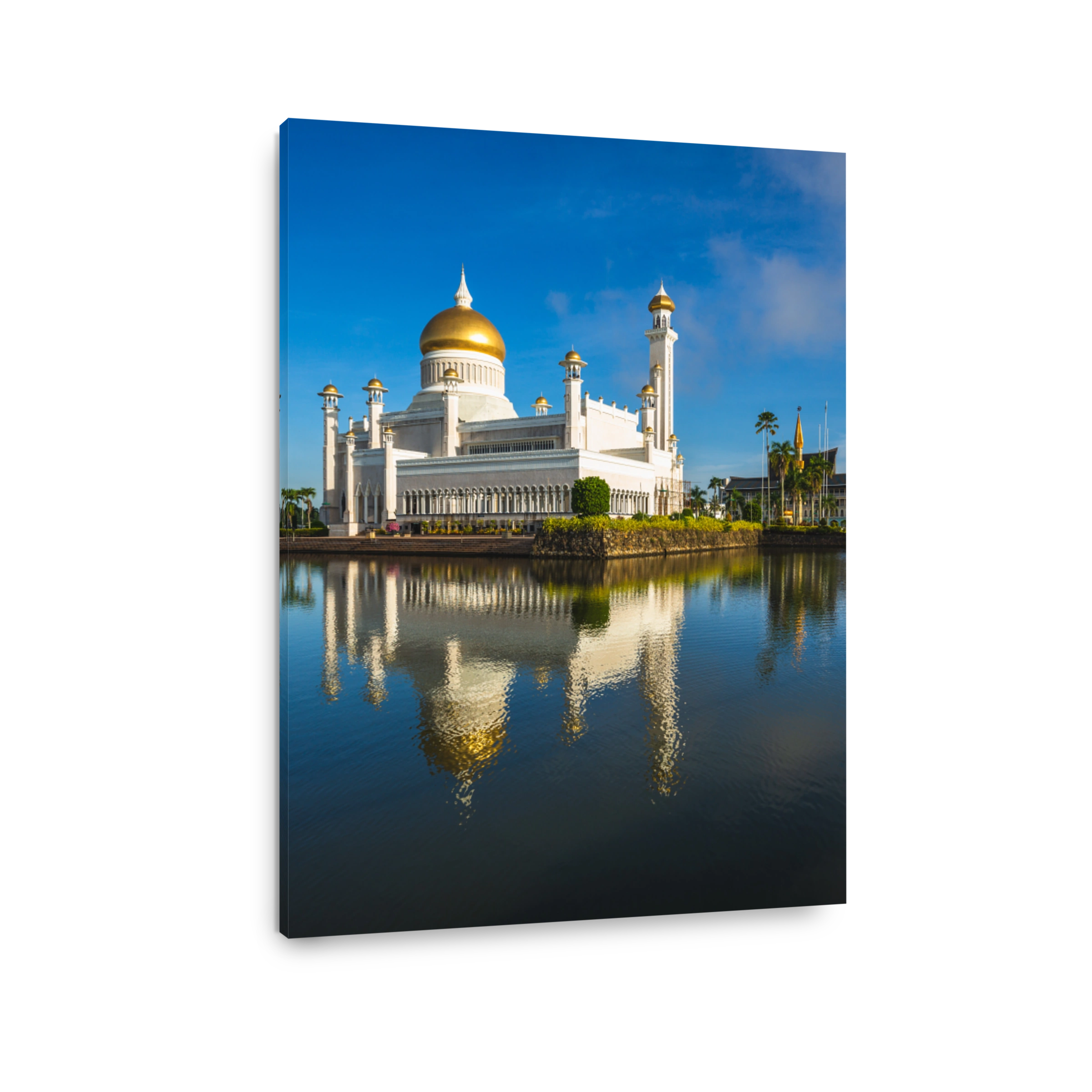 Omar Ali Saifuddien Mosque at Bandar Seri Begawan, BSB, Brunei